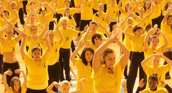 zumba-zabavny-sposob-palenia-tukov